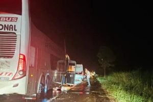 Congestionamento na BR-262 — Foto: Congestionamento na BR-262 (Reprodução, O Pan