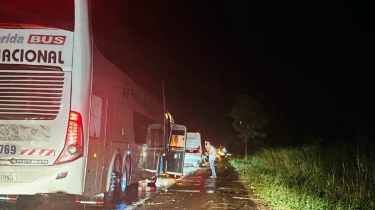 Congestionamento na BR-262 — Foto: Congestionamento na BR-262 (Reprodução, O Pan