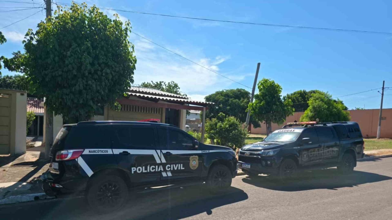 Foto: Viaturas durante a primeira fase da Operação Rota Blindada em fevereiro. (