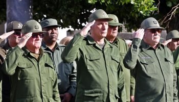 Cuba aprova medidas para declarar estado de guerra