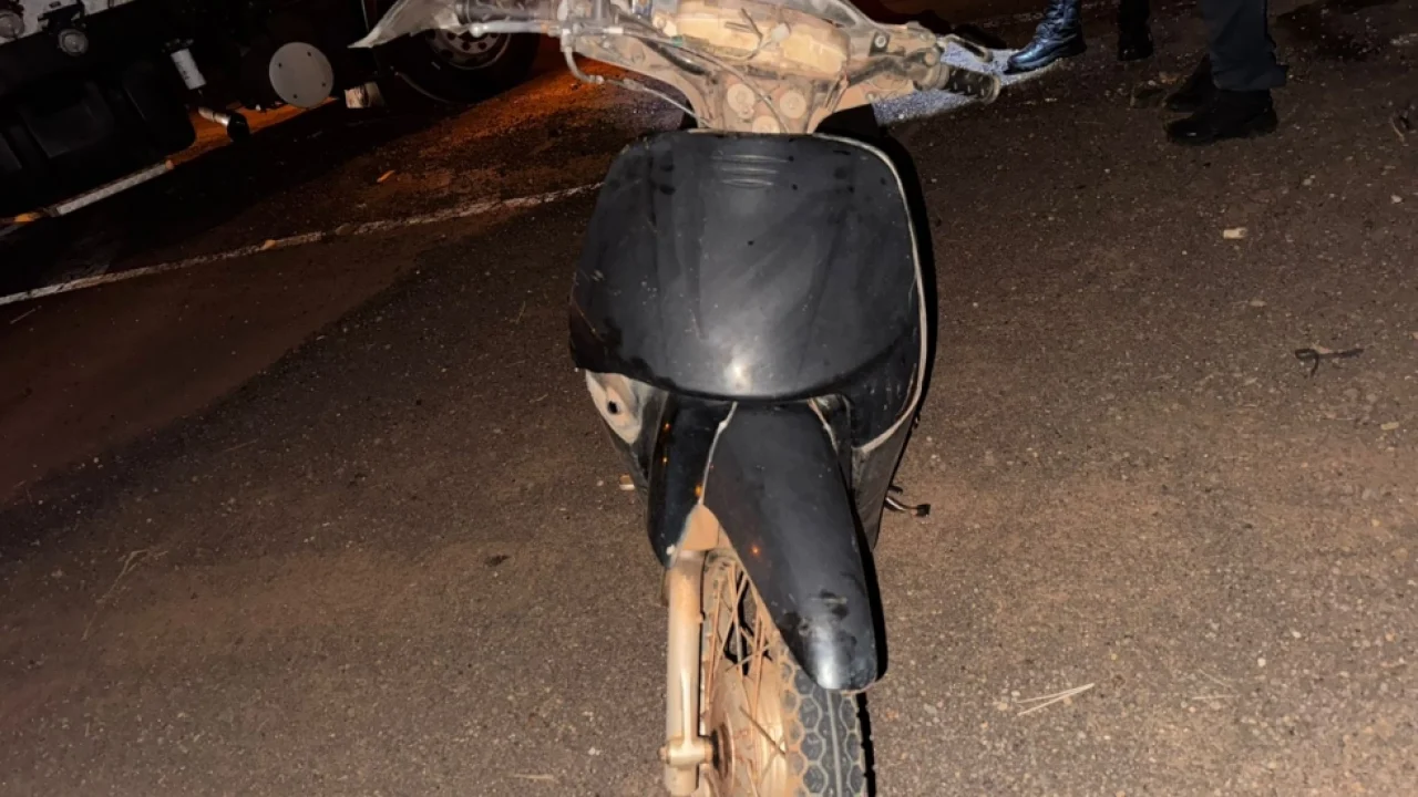 Motociclista ficou ferida após cair em buraco sinalizado com cones na MS-134, en