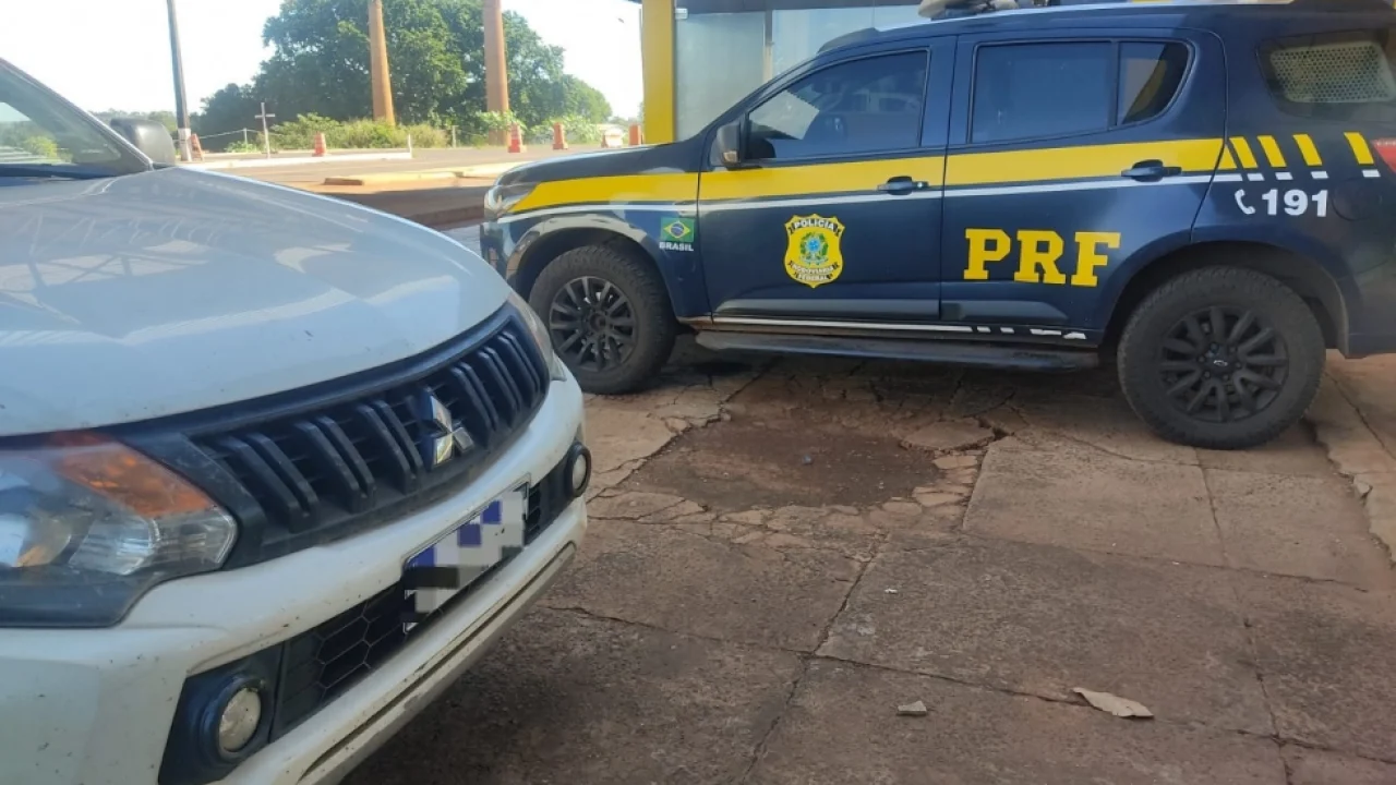 Veículo recuperado — Foto: Veículo recuperado - Foto: Polícia Rodoviária Federal