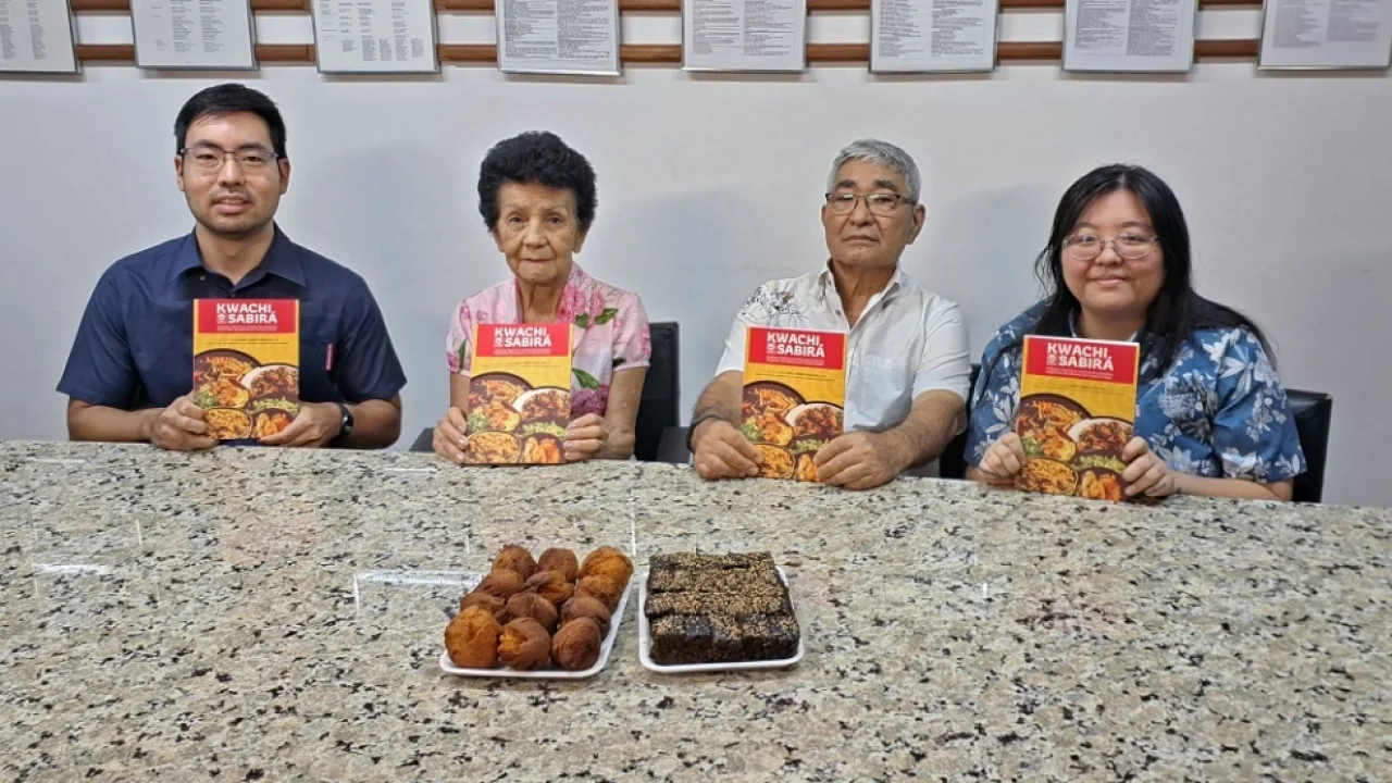 Foto: Autores do livro Kwachi Sabirá – Foto: Raquel de Souza