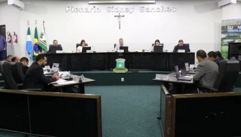 Câmara Municipal de Nova Andradina realiza sessão ordinária antecipada na manhã