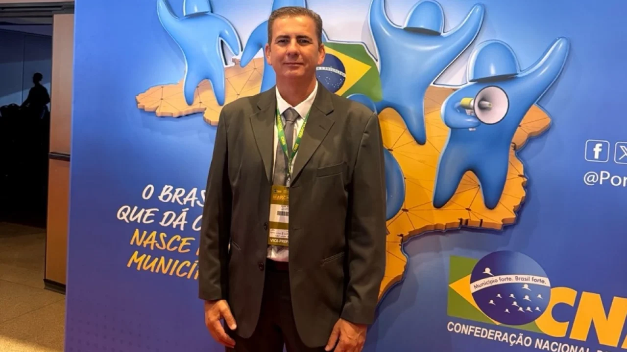 Vice-prefeito Arion Aislan representa Nova Andradina na Marcha a Brasília em Def
