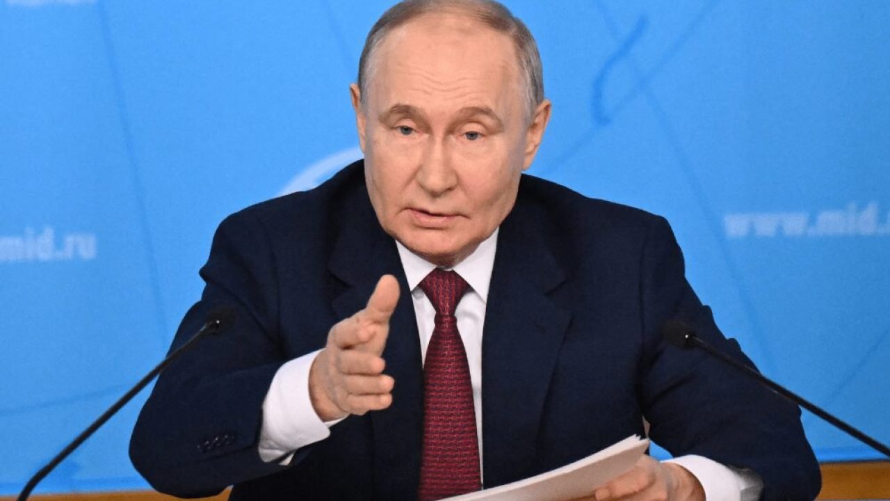 O presidente Putin fala sobre Ucrânia e guerra no Irã em ligação com Trump — Fot