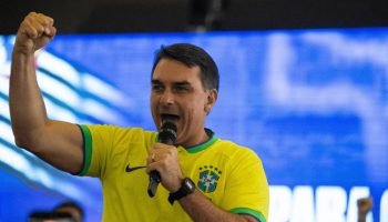 Foto: Senador Flávio Bolsonaro (PL-RJ) durante lançamento da pré-candidatura de