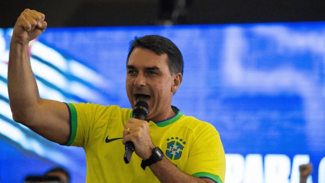 Foto: Senador Flávio Bolsonaro (PL-RJ) durante lançamento da pré-candidatura de