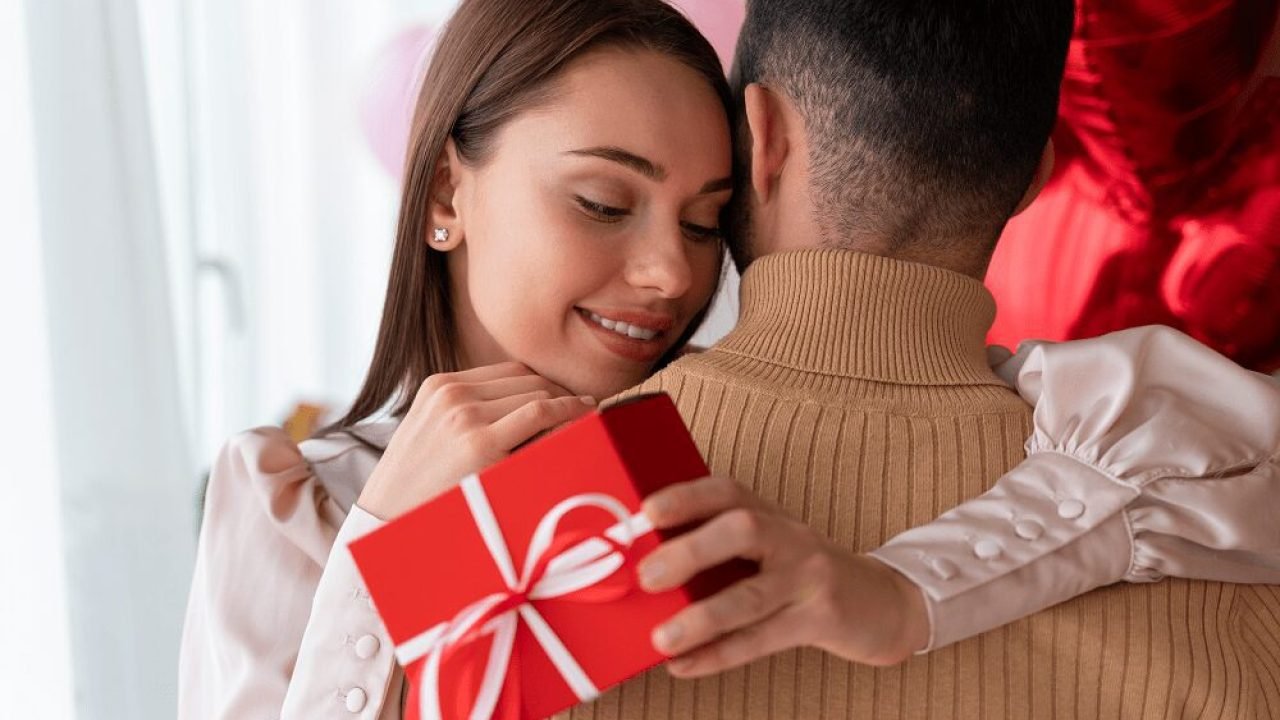 Casal celebra o Dia dos Namorados — Foto: Casal celebra o Dia dos Namorados Free