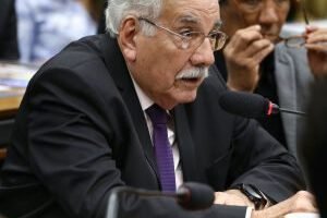 dr-luiz-ovando-na-camara