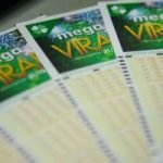 Prêmio da Mega da Virada causa briga entre compadres na Justiça