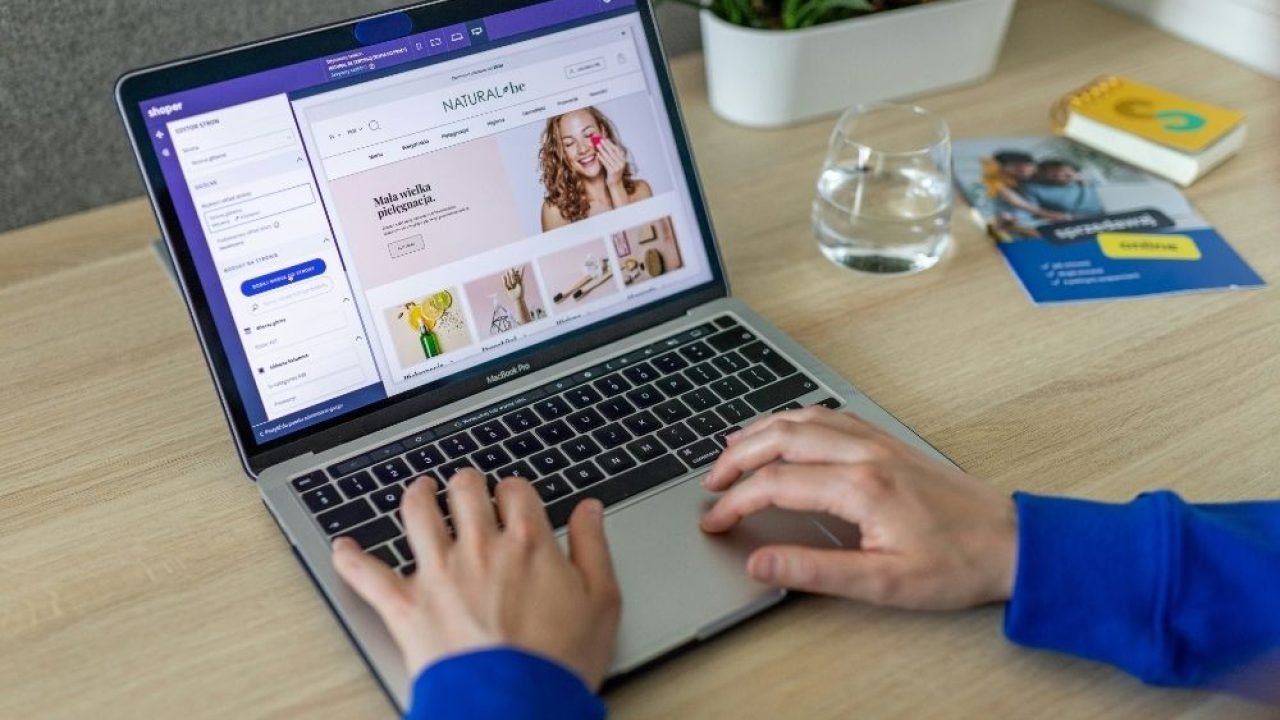 E-commerce brasileiro fechou 2025 com cerca de 439 milhões de pedidos — Foto: E-