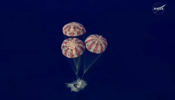 Foto: Cápsula da missão Artemis II pousa no Oceano Pacífico - Foto: Nasa/Divulga