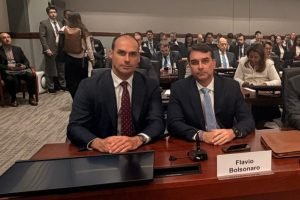 eduardo-e-flavio-bolsonaro-tarifas-eua
