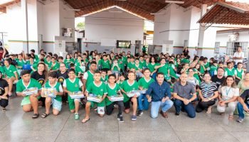 entrega-dos-kits-escolares-4