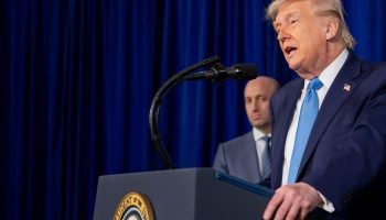 Trump Anuncia Fechamento de Centro de Tortura Chavista na Venezuela