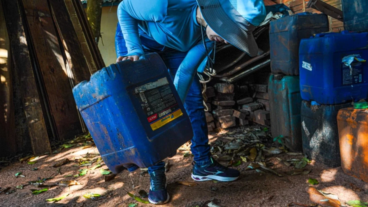 Foto: Batayporã sanciona lei que prevê multas para combater focos do aedes aegyp