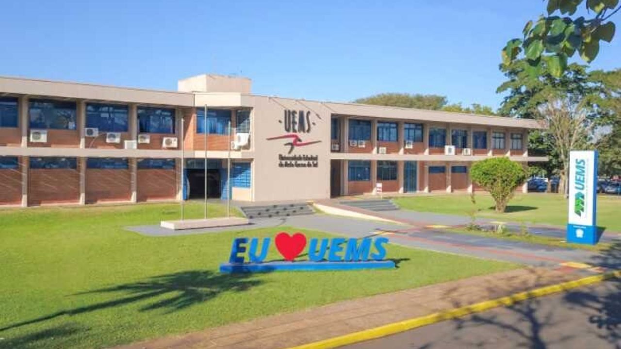 UEMS Seleciona Docentes de Física em Naviraí