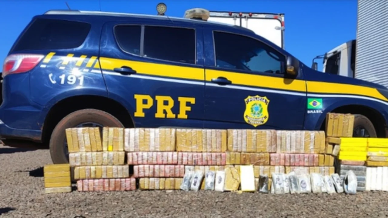 Foto: Droga apreendida - Foto: PRF/Divulgação