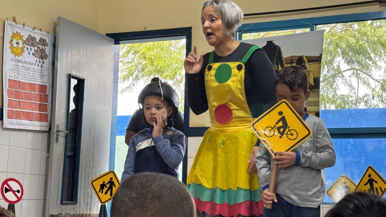 Maio Amarelo: ciclo de palestras busca conscientizar crianças de forma lúdica —