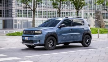 Fiat Argo 2027 é o nome do Grande Panda no Brasil