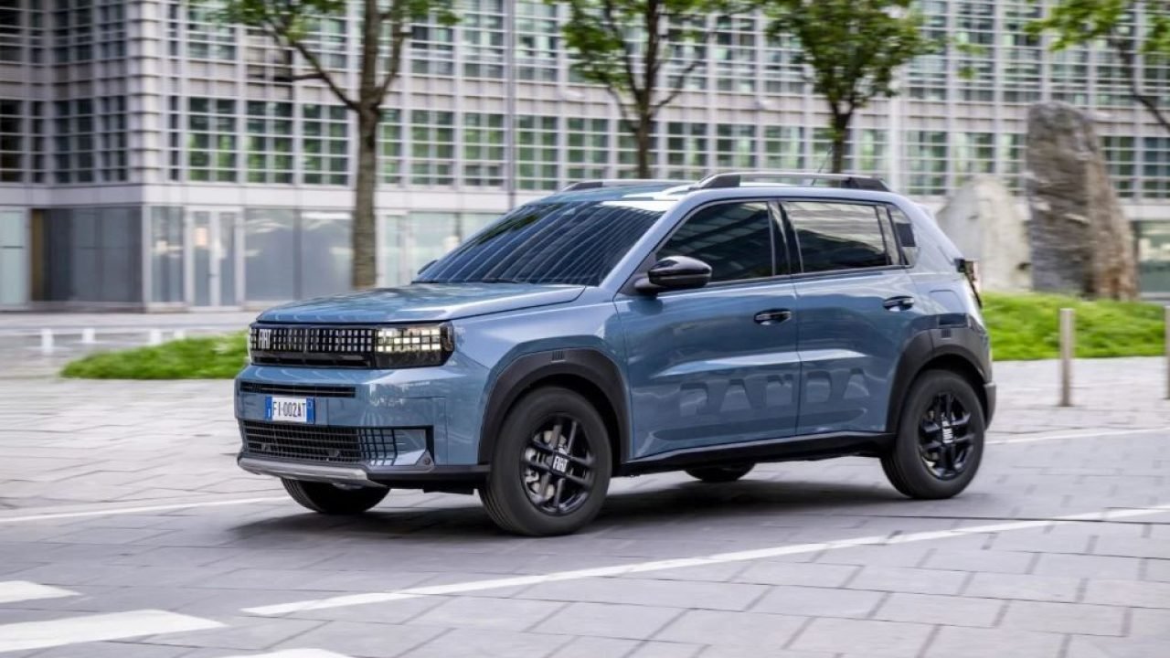 Fiat Argo 2027 é o nome do Grande Panda no Brasil