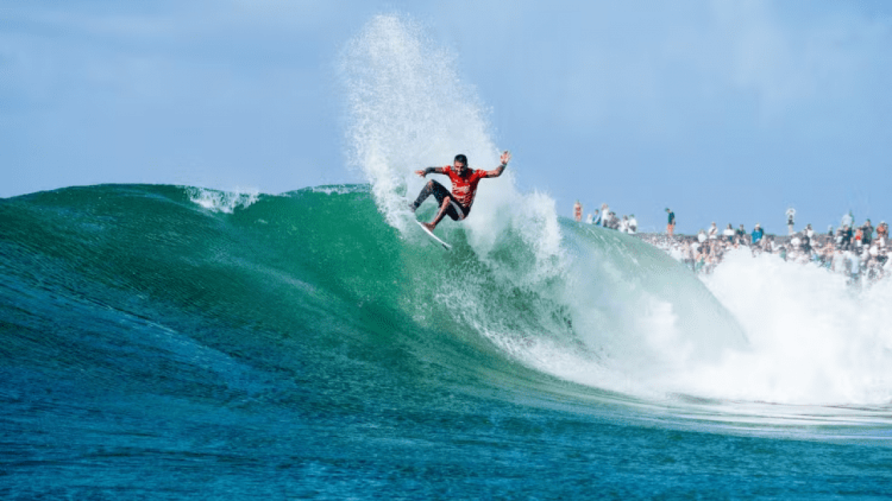 filipe-toledo-26goldcoast-agj09049-andrew-shield-750x500-1