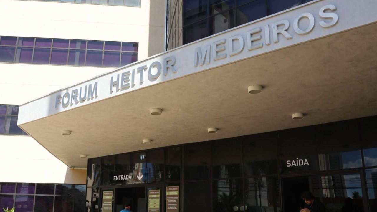 Fórum Heitor de Medeiros. (Foto: Leo França, Midiamax)