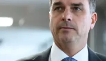 flavio-bolsonaro-990x557jpg