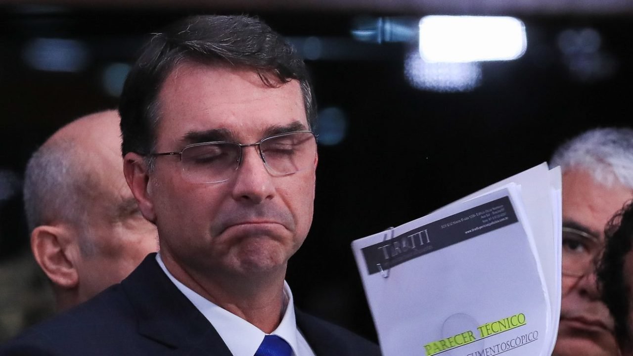 flavio-bolsonaro-ministerios