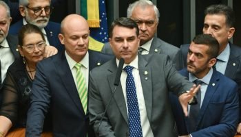 flavio-bolsonaro-pgr-soberania