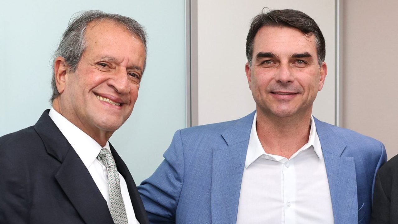 flavio-bolsonaro-valdemar-costa-neto