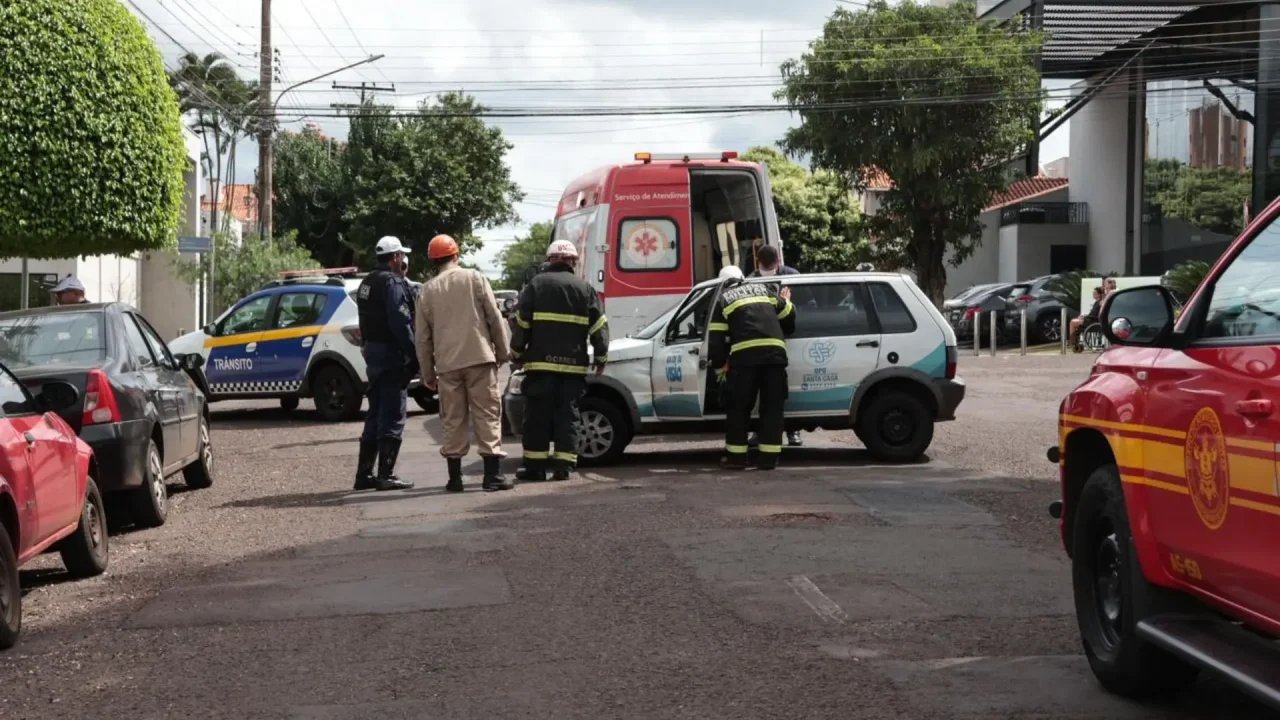 Fiat Uno da Santa Casa — Foto: Fiat Uno da Santa Casa - Foto: Madu Livramento, J