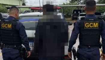 Foto: Homem foi preso e levado à delegacia (Divulgação/GCM)