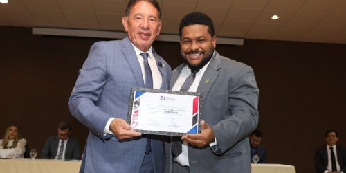 gerson-claro-recebe-titulo-cidadao-tres-lagoense