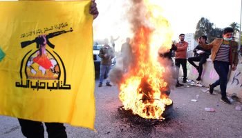 Milícia pró-Irã no Iraque ameaça os EUA