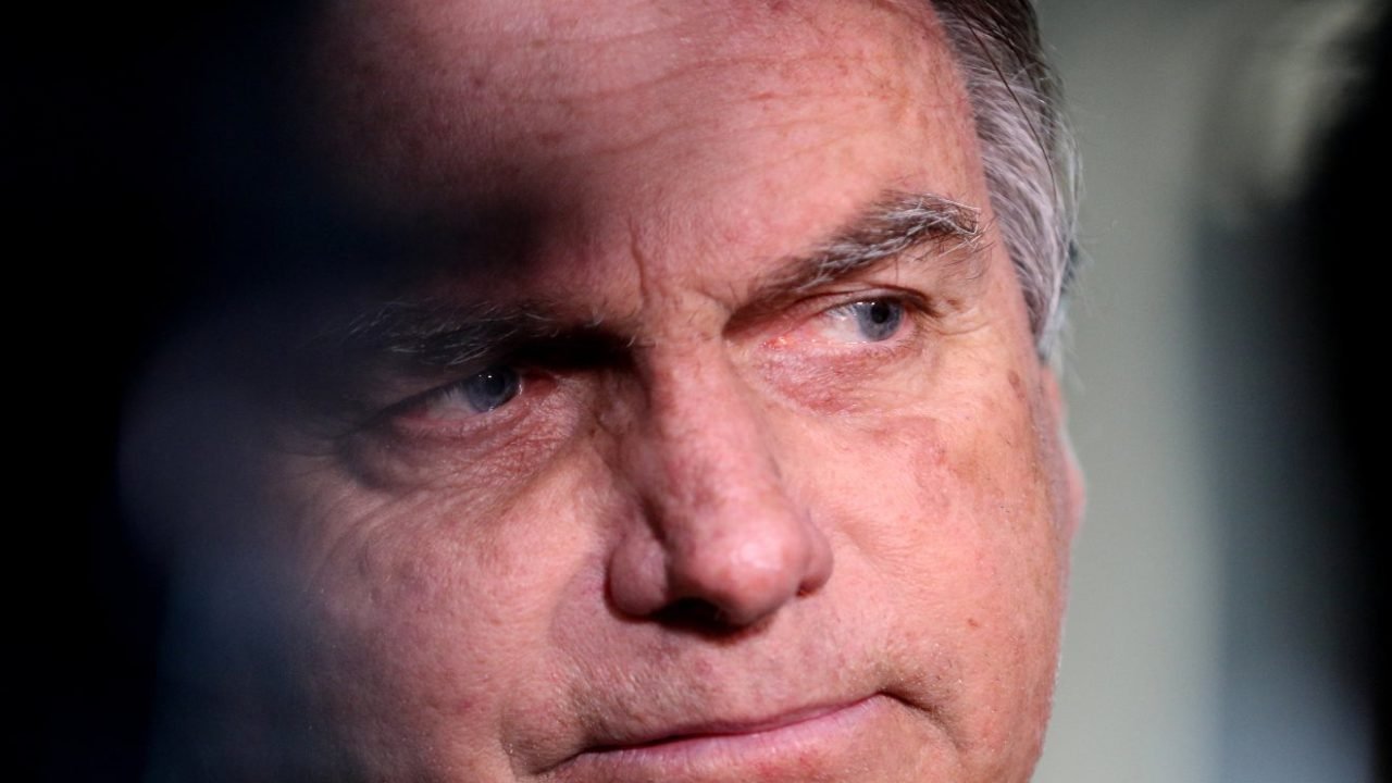 jair-bolsonaro-internado-uti