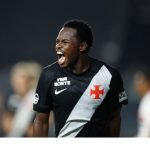 jogador-do-vasco-andre-gomez-comemora-gol-marcado-705x500-2