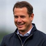 Diretor do Borussia Dortmund admite interesse em lateral do Cruzeiro