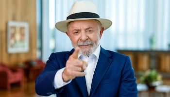 lula-veta-estagio-como-experiencia-profissional