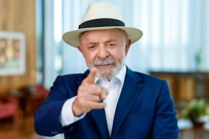 lula-veta-estagio-como-experiencia-profissional
