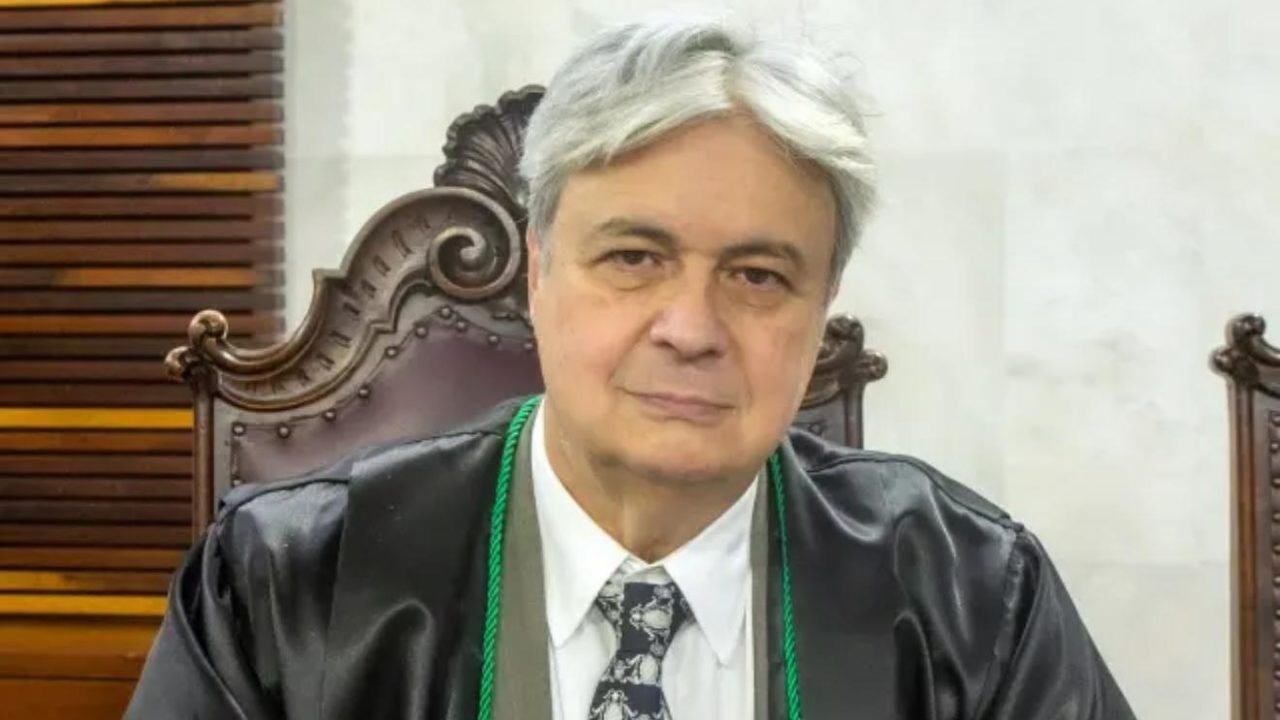 mauricio-requiao-conselheiro-tce