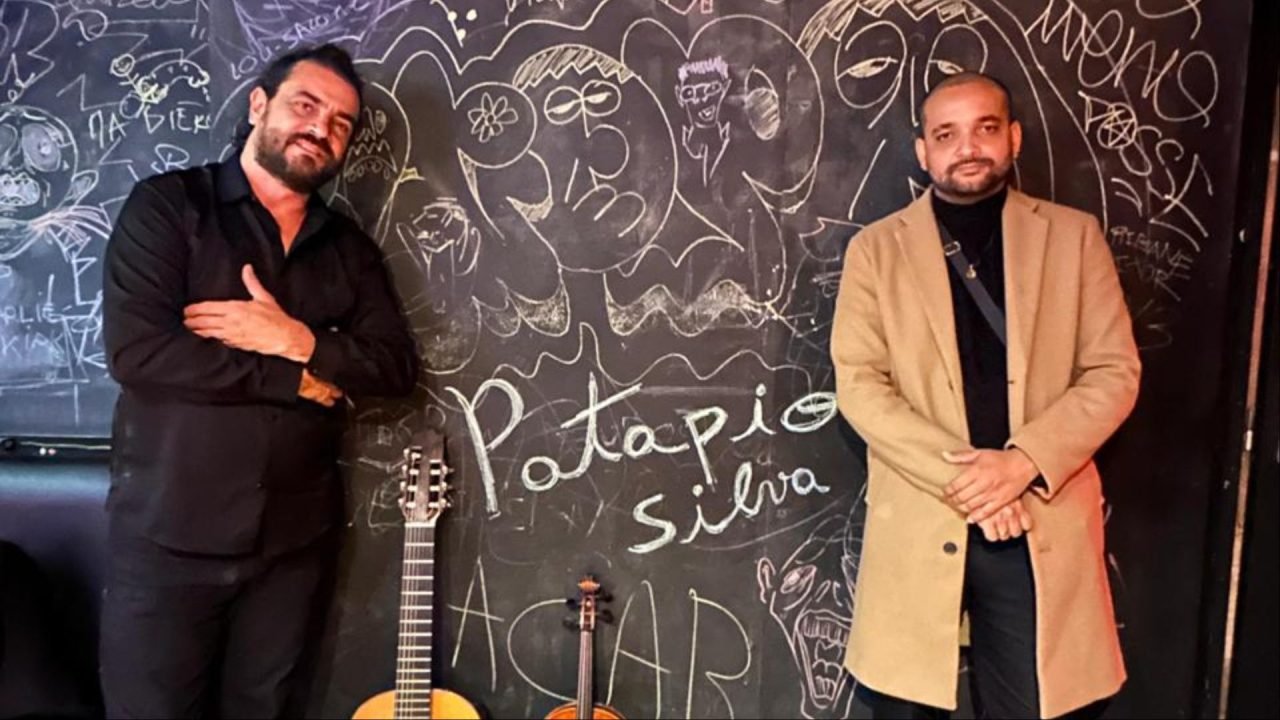 O espetáculo revisita o universo musical associado a uma das maiores referências