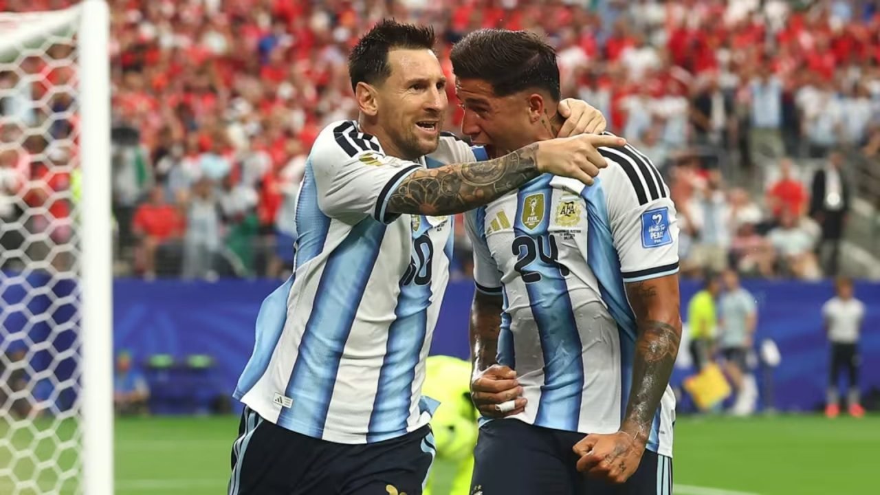 Messi é o artilheiro da Copa com seis gols. — Foto: Messi é o artilheiro da Copa