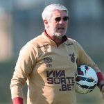 odair-hellmann-estava-pressionado-no-athletico-foto-duda-matoso-athletico-750x469-1