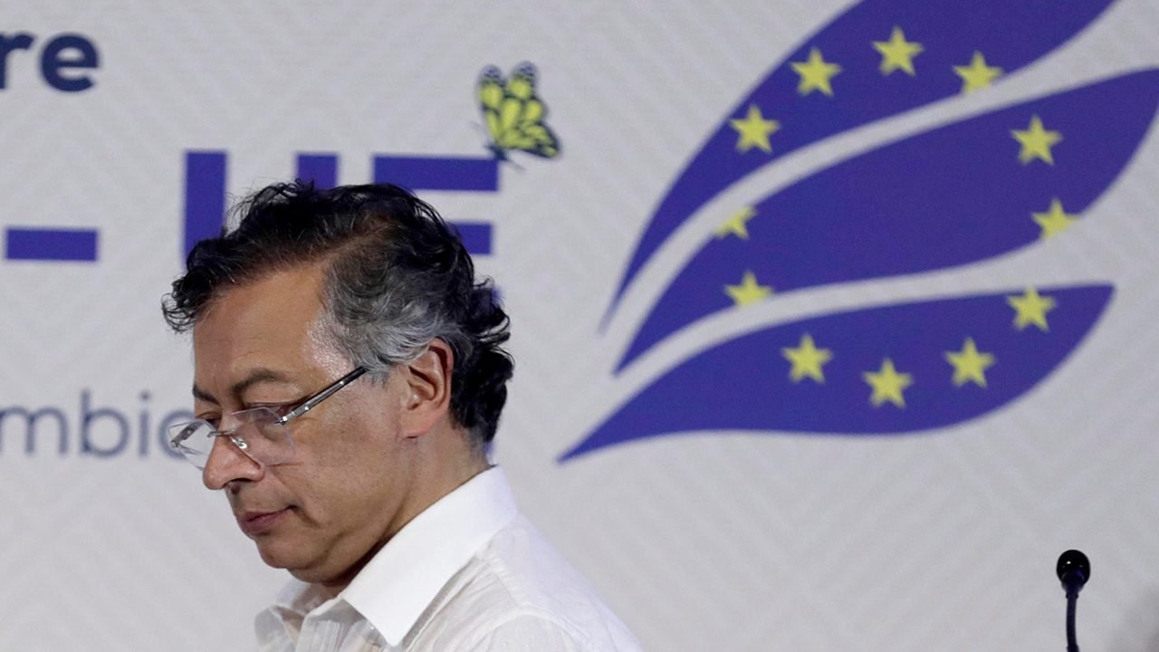 Petro convoca apoiadores para defender soberania da Colômbia