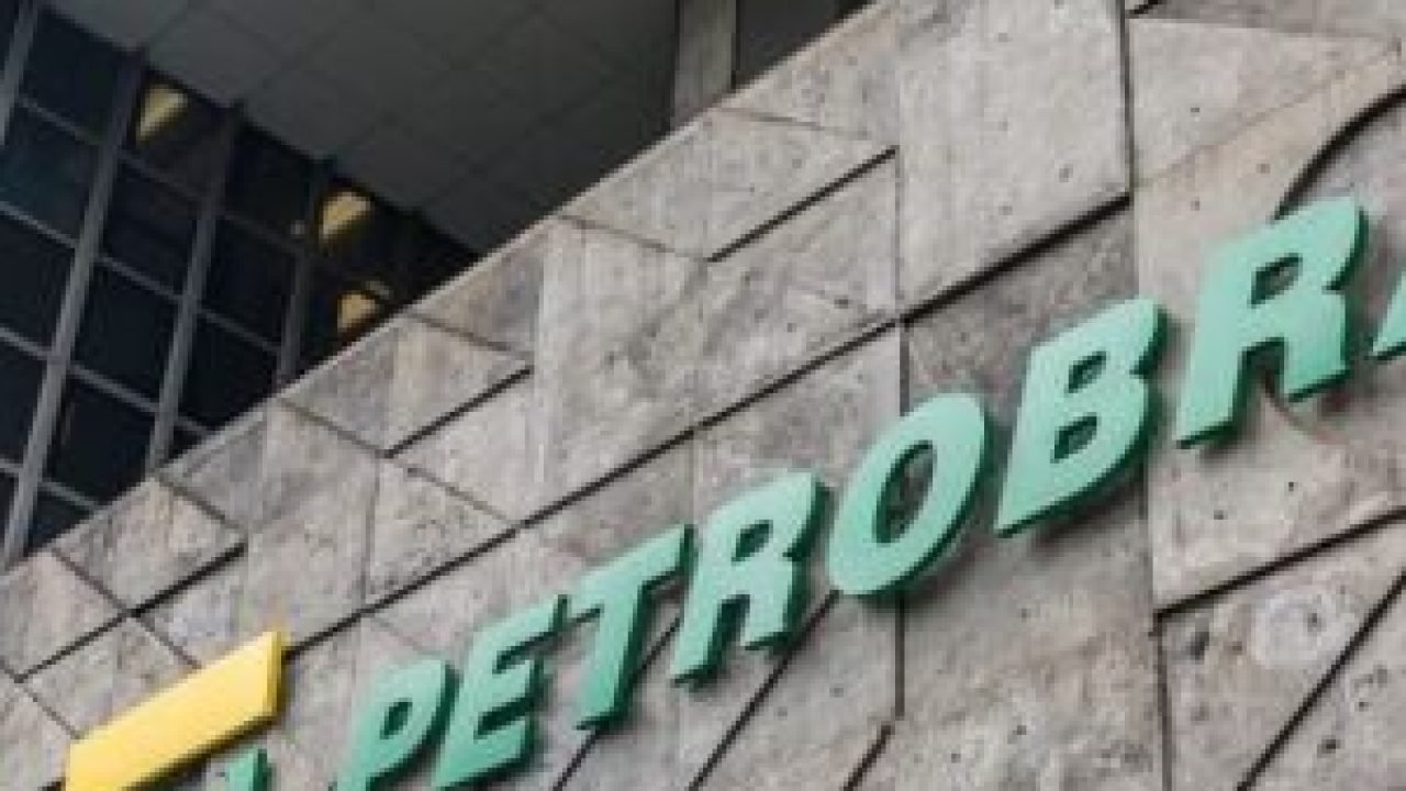 petrobras-petr3-petr4-fachada-715x402-1