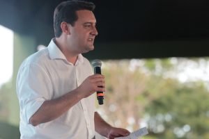 ratinho-junior-exonera-secretarios