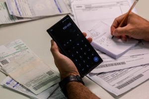 recorde-familias-endividadas-brasil