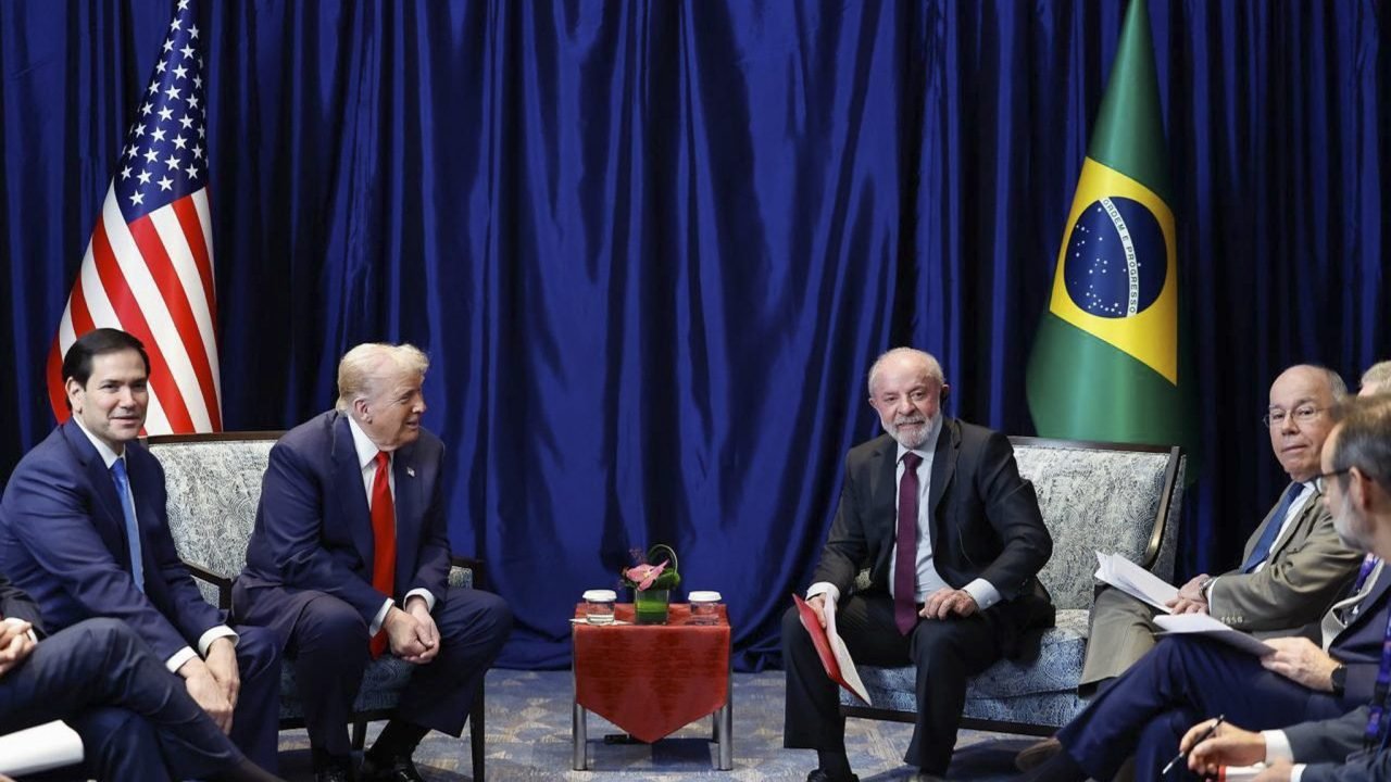 Deputados democratas pedem a Trump o fim das tarifas restantes ao Brasil
